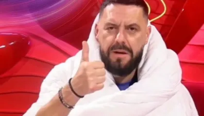 ”Mbretëresha Selin ra nga posti”, çudit Miri: Një që ka ikur nga trutë…