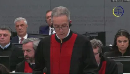 Mbrojtja e ish-krerëve të UÇK-së mbyll deklaratat: Hashim Thaçi duhet të shkojë në shtëpi