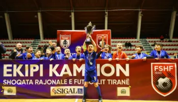Mbyllet edicioni i tretë i turneut “Futsal Junior”, fiton KP Junior që mundi Tiranën