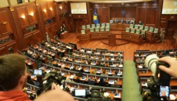 Mbyllet seanca konstituive e Kuvendit të Kosovës, Haxhiu: Tani kemi votimin për qeverinë e re