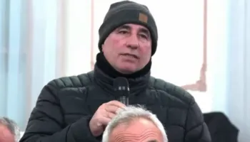 “Më bezdisin”, militanti kërkesë Berishës nga Foltorja e Sukthit: Më 20 shkurt nuk dua të shoh nga ata me kollare (VIDEO)