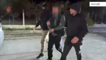 “Më ofendoi prandaj e qëllova”/ Dëshmon i dyshuari për vrasjen e 48-vjeçarit në Kavajë: Më parkoi makinën para shtëpisë