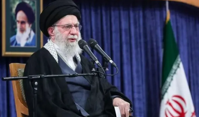 Mediat izraelite raportojnë se lideri suprem Khamenei mund të jetë vrarë