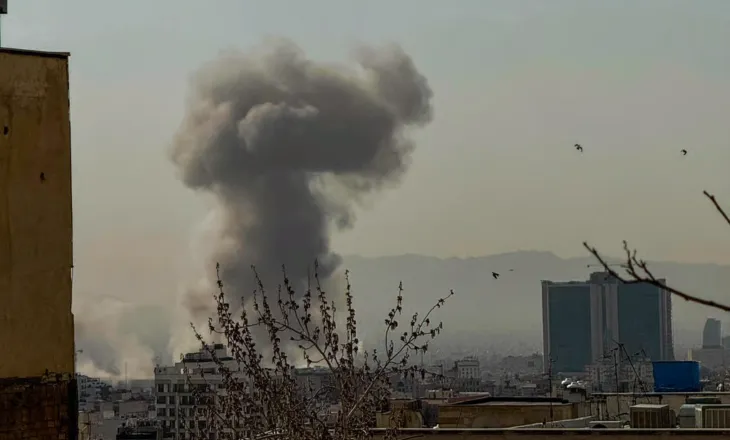 Medvedev: SHBA tregoi ‘fytyrën e vërtetë’ me sulmin ndaj Iranit