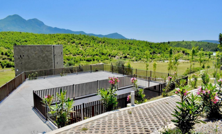 Memoriali i Gjergj Fishtës në Lezhë, ministri Gonxhja: Do të kthehet në një qendër ndërkombëtare arti!