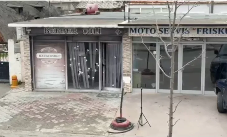Merando Nikulaj i plagosur? Çfarë u pa nga kamerat e sigurisë në berberhanen e cila u bë ‘shoshë’ nga plumbat