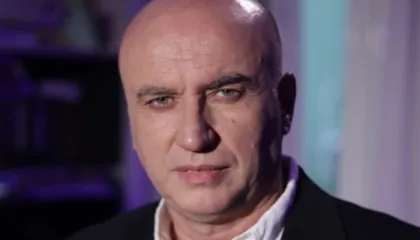 Mero Baze: Gjykata Kushtetuese ka votuar 8 me 0 kundër Edi Ramës dhe 4 me 4 kundër Ballukut