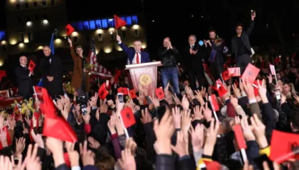 META: 𝐓𝐞𝐳𝐚𝐭 𝐞 𝐄𝐝𝐢 𝐑𝐚𝐦𝐞̈𝐬 𝐧𝐮𝐤 𝐦𝐮𝐧𝐝 𝐭𝐚 𝐛𝐚𝐬𝐡𝐤𝐨𝐣𝐧𝐞̈ 𝐨𝐩𝐨𝐳𝐢𝐭𝐞̈𝐧