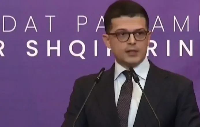 Ministri Vengu: 2026, vit i rinisjes së industrisë ushtarake, në maj nis Shkolla e Aviacionit dhe uniformat e para ‘Made in Albania’