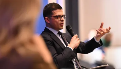 Ministri Vengu në Mynih: Ballkani Perëndimor është pjesë e sistemit nervor të sigurisë europiane