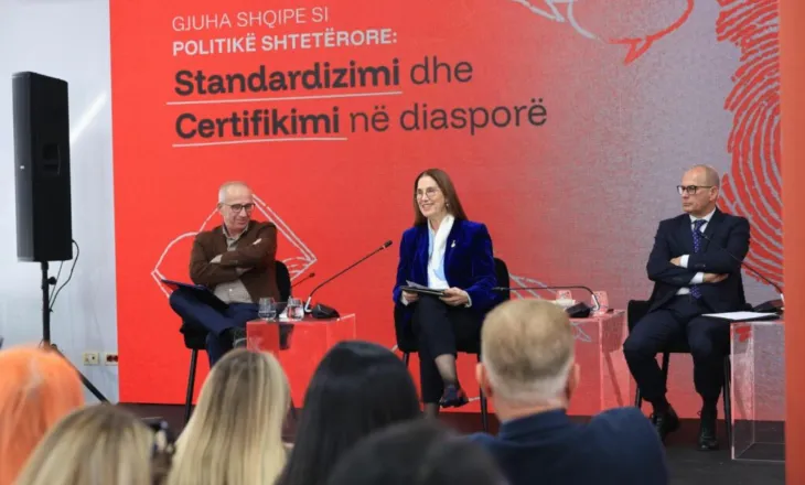 Ministrja Kumbaro: Drejt krijimit të Agjencisë Kombëtare për Gjuhën Shqipe në Diasporë