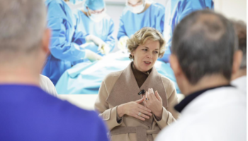 Ministrja Sala prezanton hapa të rinj për diagnostikimin e sëmundjeve të rralla në Shqipëri