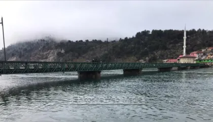 MINUTA E FUNDIT – KESH nis shkarkimet nga Fierza, Komani dhe Vau Dejësi, rritet niveli i lumenjve në Shkodër…