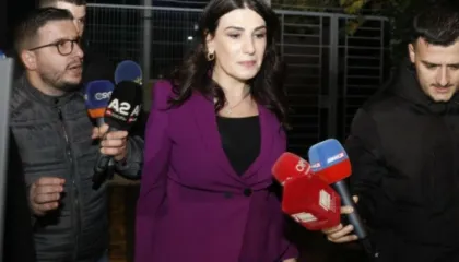 Mirlinda Karçanaj dhe Hava Delibashi nesër në Apel, kërkojnë heqjen e arrestit