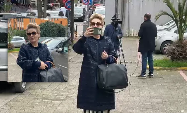 Monika Kryemadhi batuta me gazetarët para GJKKO: Mirin e kam shok, s’jam e pavarur