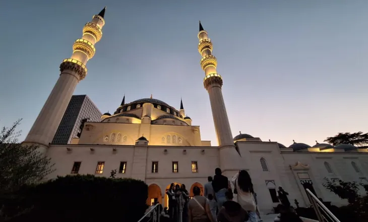 Muaji i Shenjtë i Ramazanit dhe rastësia e rrallë për vitin 2026