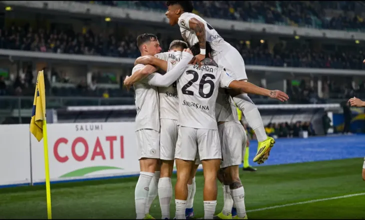 Napoli, fitore në frymën e fundit/ Lukaku, heroi i skuadrës së Antonio Contes