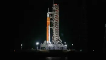 NASA bën njoftimin e rëndësishëm: Fluturimi i parë me pilot rreth Hënës në 50 vjet në fillim të marsit