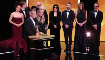 Ndahen çmimet Bafta 2026-të, “One Battle After Another” rrëmben gjashtë trofe, Robert Aramayo aktori më i mirë