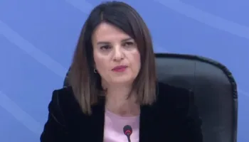 Ndalimi i monopatinave, Koçiu e vendosur: Nuk tërhiqemi, vendimi i duhur! Po punojmë për legjislacionin