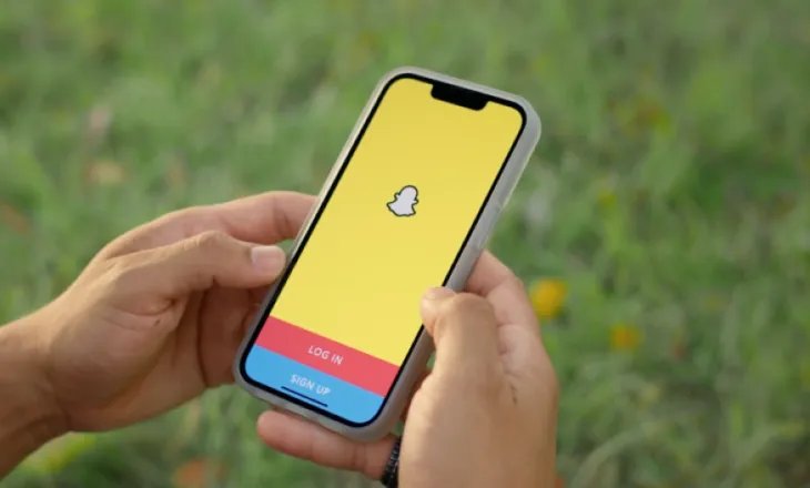 Ndalimi i rrjeteve sociale për personant nën 16-vjeç në Australi, Snapchat bllokon mbi 400 mijë llogari