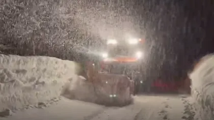 Ndalohet qarkullimi në Qafë Thore, ortekët e deborës bllokojnë rrugën drejt Thethit