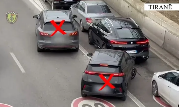 Ndëshkohen shoferët e “zgjuar”, 325 gjoba për shkelësit e rregullave të qarkullimit! Hiqen me karrotrec makinat që bllokojnë korsitë