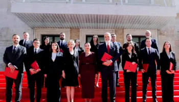 Ndreca: Riformatimi si qeveri teknike. Rama në hall, i është mbyllur rrethi