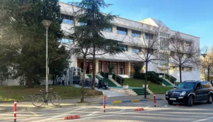 Ndryshime ligjore edhe për AKSHI-n, deputetit i PS: Nuk duhet të organizojë më tenderë!