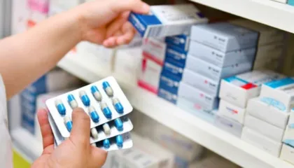 Ndryshimi i çmimit të ilaçeve ! Urdhri i Farmacistëve: S’na njoftuan, vështirësi në furnizimin me barna për pacientët