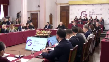 Ndryshimi i Ligjiti! Manja: Pezullimi të mos prekë Presidentin, Avokati i Popullit, Kyeministrin, zv/kryeministri, ministrat…