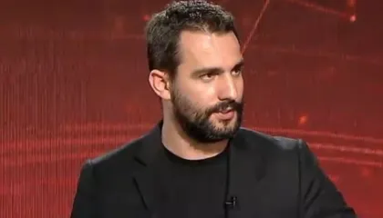 Në ditën e 57-të para kryeministrisë, Lapaj: Rama dhe Berisha dy autorët që e kanë sjellë vendin në këtë pikë