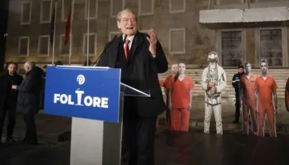 “Në protesta do dalim deri në fitore”/ Berisha: 10 shkurti dita e kryengritjes tonë paqësore!