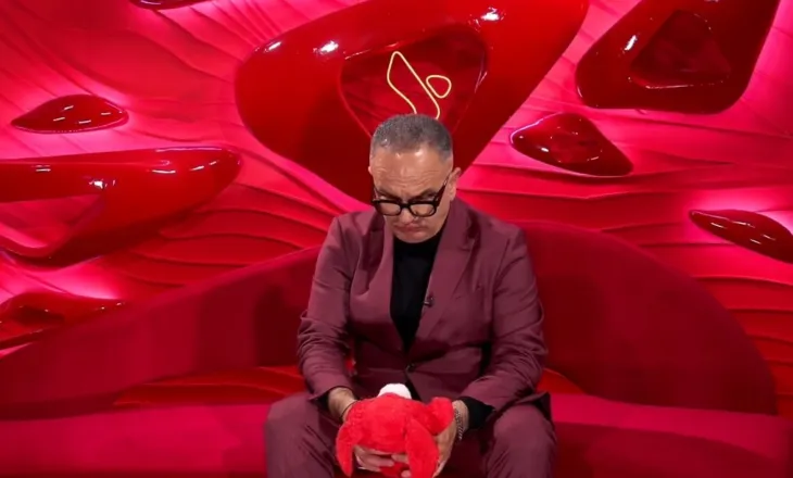 ”Nëna ndërroi jetë nga kanceri”, Artani rrëfen linjën prekëse të jetës: Takova vëllanë pas 23 vitesh, më tha s’të njoh