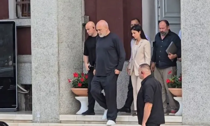 ‘Nëse iki, ju dilni të humbur’/ Zbardhet debati pa media i Ramës me banorët që preken nga projekti TID