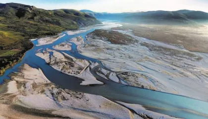 Nis projekti “Vjosa e Gjelbër”, forcohen kapacitetet e bashkive përgjatë lumit