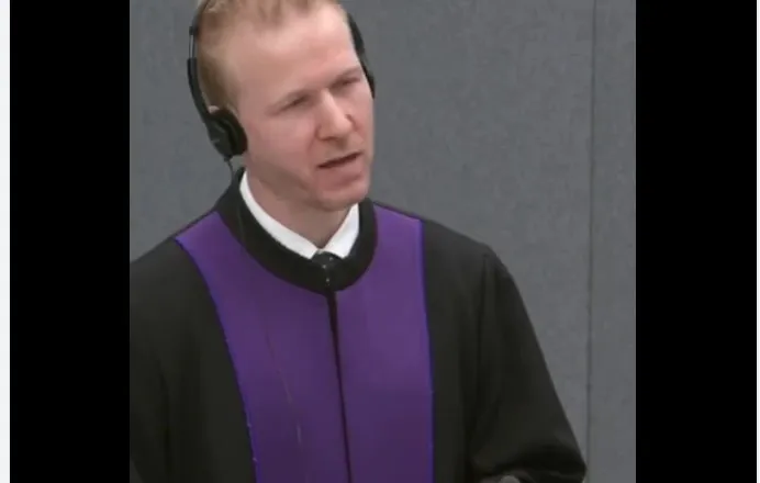 Një “idiot” në Hagë