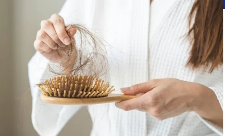Një shkak i zakonshëm i rënies së flokëve – shumë njerëz nuk e dinë për të
