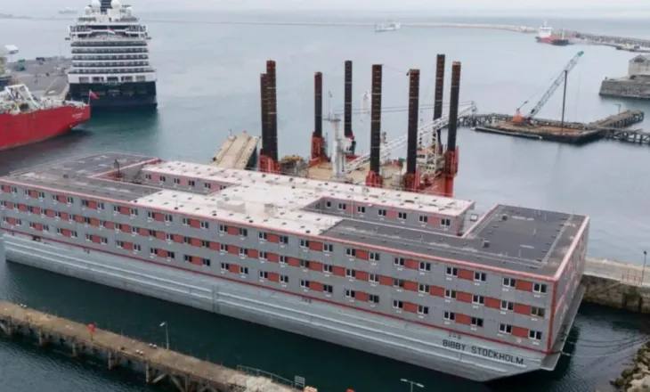 Një vit nga largimi i saj/ Betejë ligjore, protesta dhe vdekja e shqiptarit, trashëgimia që la pas anija e azilit në Britani