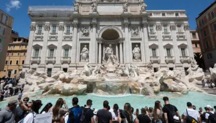 Një vizitë 2 € nga 2 shkurti: Çfarë do të ndryshojë tarifa e re e Romës në Shatërvanin Trevi?