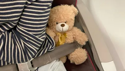 Njerëzit që lidhen emocionalisht me objektet ndajnë këto 11 tipare personaliteti