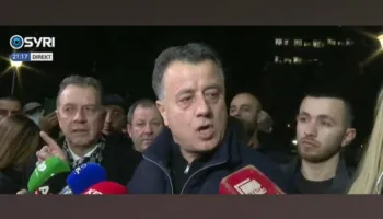 Noka: Policia e Ramës përdor terror dhe gaz lotsjellës për të shpëtuar narko-regjimin, qytetarët masakrohen