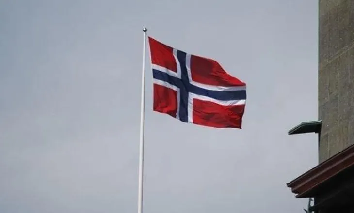 Norvegjia do të hetojë zbulimet e dosjes Epstein