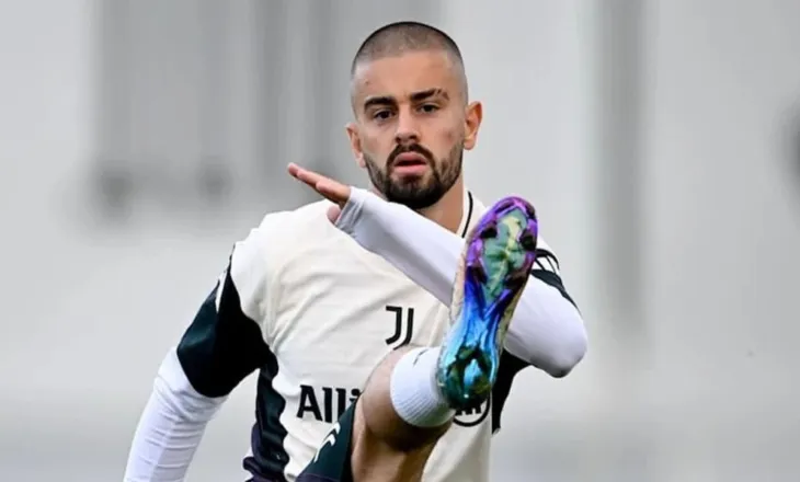 Nuk duhet të kishin marrë Zhegrovën/ Gazetari italian: Juventusi po paguan transferimet e këqija të verës