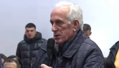 “Nuk e duam Florjan Binajn për Tiranën”, demokrati ja thotë në sy Berishës: O nxirrni kandidatin politik,ose hiqni dorë