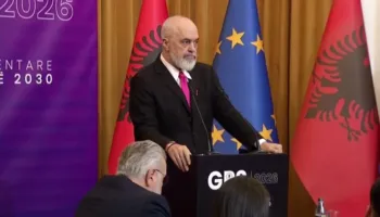 “Nuk ka ndodhur në historinë e botës”/ Rama: Pezullimi i ministrit me vendim të një seance pa gjyq, ndërhyrje brutale