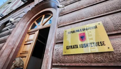 “Nuk kam ndryshuar unë, por…”/ Ylli Manjani: Duhet reformë e re në drejtësi me gjykatë të paanshme, si dhe një Kushtetutë të re