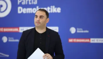 “Nuk shkel asnjë ambasador i huaj në PD për shkak të Sorosit”, Këlliçi: Na morën peng vulën për 2 vite e gjysmë