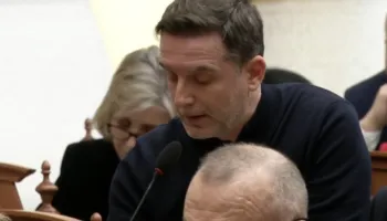 “Nxënësit janë me 2 turne”, Braçe paralajmëron padi penale ndaj Tatimeve