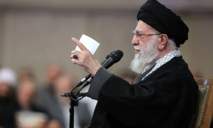 Ofensiva izraelite në Teheran/ Disa prej raketave u lëshuan pranë zyrave të liderit suprem të Iranit, Reuters: Khamenei është larguar nga kryeqyteti